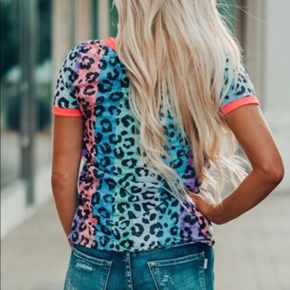 🔥⚡️Multicolor Base Leopard T-Shirt ⚡️🔥 - Picture 2 of 4